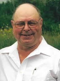 Curtis Moser's Instagram, Twitter & Facebook