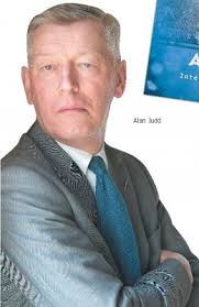 A throne in the rear view mirror