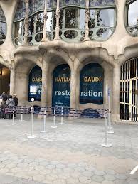 Pin By Mayra Gonzalez On Mis Viajes Gaudi Dubai Enter