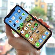 This is one of the best display's going around. Best Smartphone 2019 Iphone Oneplus Samsung And Huawei Compared And Ranked Technology The Guardian