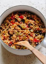 10 Hearty Vegetarian Meals For Your Dutch Oven Jambalaya Recipe Vegetarian Jambalaya Vegetarian Recipes Hearty