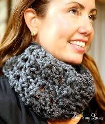 Free Crochet Cowl Pattern