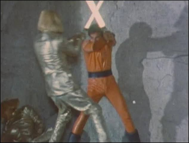 Ten cent movies: War of the Robots | macmcentire