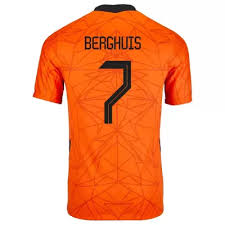 'orkun kökcü sloeg steven berghuis voor zijn bek' woensdag, 26 mei 2021 om 09:12 • daniel cabot kerkdijk • laatste update: Kandiny Herren Niederlandische Fussballnationalmannschaft Steven Berghuis 7 Heimtrikot Orangefarben 2021 Trikot