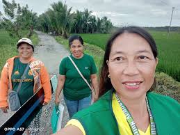 BNS conducting house to house Operation Timbang Plus First Quarter to 0-59  months old children and Deworming Tablet Distribution to 12-59 months old  children in Sitio Mapalad Munting Bakas with Kagawad Babylyn