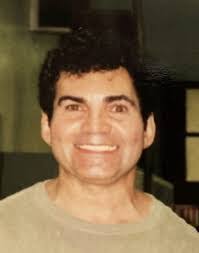 Louis Ricciardelli's Instagram, Twitter & Facebook