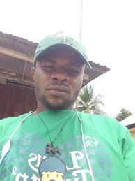 WHO THE CAP FITS :ELEVEN PROMINENT EKET INDIGENES GET MKPISONG EKID TITLES  TODAY FROM EKET MONARCH All roads led to the Atan palace of the Paramount  Ruler of Eket , Edidem E C D