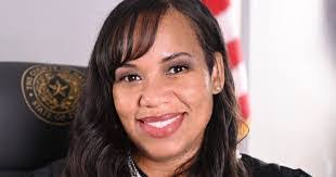 Katrina Whitfield's Instagram, Twitter & Facebook