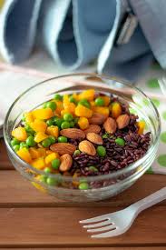 Posso proporvi… cous cous di verdure. Insalata Di Riso Venere Ricetta Da Portare In Spiaggia