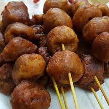 Untuk hasil cekodok yang cantik, hanya jemputkan bancuhan ke dalam minyak. Cara Buat Cekodok Pisang Belajar