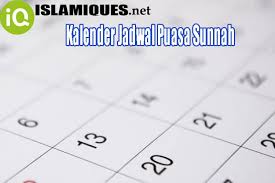 Salah satu sumber menyebutkan untuk file kalender 2021 pdf anda dapat download di bawah ini. Kalender Jadwal Puasa Sunnah 2020 1441 1442 H Islamiques Net