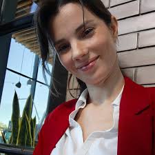 Manuela Becerra (@manueladoloresbecerra) • Facebook