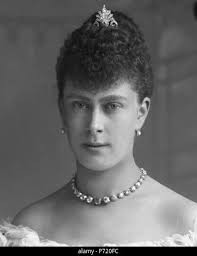 Queen alexandra wedding necklace