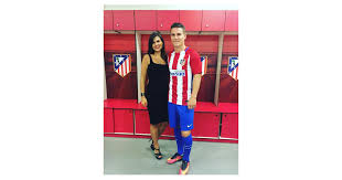 Jun 28, 2021 · kevin gameiro a souvent été approché par l'om au cours de sa carrière. Le Footballeur Kevin Gameiro Sa Femme Lina Et Leurs Deux Enfants Terrafemina