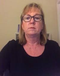 Heidi Colvin's Instagram, Twitter & Facebook