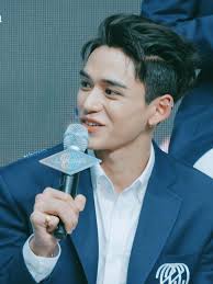 مدونة لترجمة جميع برامج انسيتي. Egg On Twitter In 2021 Nct Lucas Nct Lucas