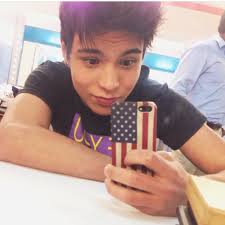 esme castro (@andy9829)