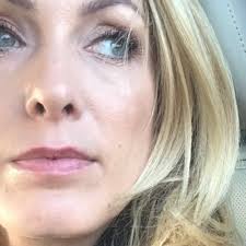 She is 44 years old and is a taurus. Anna Kalczynska Annakalczynska Twitter