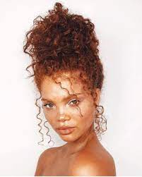 20 Most Endearing Really Curly Hairstyles Messy Buns For Fine Hair Long Natural Curly Hair Curly Hair Styles Naturally Curly Hair Styles