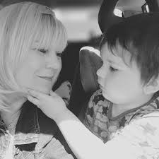 Thought I lost nana's recipe, but I finally found it! This one tastes even  better than I had remembered. .... I sent it to whoever sent it Hi 🥞😍😍  Full recipe 👇 💬.