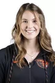 Isabelle Bishop's Instagram, Twitter & Facebook