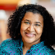 Dawn Whitehead's Instagram, Twitter & Facebook