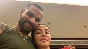 Shikhar dhawan is an indian international cricketer and a former limited overs captain. Pj6v1kqijaxntm