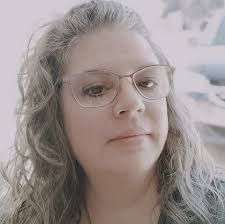 How to tell the difference between heat transfer vinyl and heat transfer  iron on?