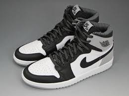 Air Jordan 1 Retro High Og White Black Wolf Grey Air Jordan 1 Retro High Og Wolf Grey Air Jordans Retro Air Jordans Jordan Shoes Outlet
