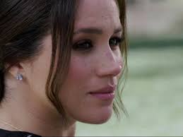 Чем ближе премьера откровенного интервью герцога и герцогини сассекских американской телеведущей опре уинфри, тем больше новостей появляется в сети с их участием. Adzhajrftteezm