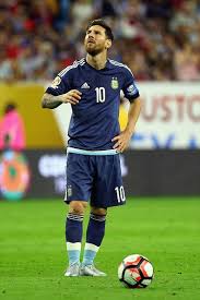 On saturday messi kissed the copa america trophy and lifted it at age 34. Pin On World Football Best Of