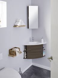 Wir zeigen ihnen möglichkeiten und lösungen, wie sie das badezimmer renovieren und größer wirken lassen können. Kleines Bad Gestalten Baddepot De
