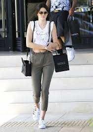 The 80 Sneakers Kendall Jenner And Gigi Hadid Love Kendall Jenner Street Style Kendall Jenner Style Kendall Style