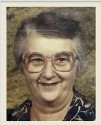 Joy Browning's Instagram, Twitter & Facebook