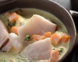 Emincer Les Echalotes Les Faire Revenir Dans Une Poele Avec Le Beurre Une Fois Les Echalotes Transparentes Deglacer Au Dos De Cabillaud Recette Plat Cuisine