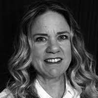 Kathleen Kinney's Instagram, Twitter & Facebook