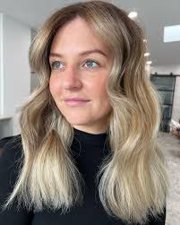 Geelong Balayage Specialist(@jessicaburtt.hair) • Instagram 사진 및 동영상