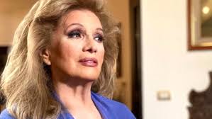 Check spelling or type a new query. Iva Zanicchi E Il Regalo Di Berlusconi Mi Ha Commosso