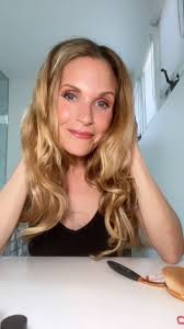 I love makeup as much as I love cake., Like. A lot., 💋, Link in stories to  these products 💗