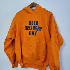 Beer Delivery Guy Orange Hoodie Mercari En 2020