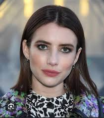 Mercy says I look like Sandra Bullock with this new hairstyle, which is  quite the compliment even if I couldn't do that