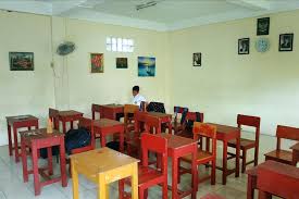 Nah, karena termasuk sma swasta terbaik di bogor, maka tak heran jika biaya pendidikannya mahal. Guru Smp Swasta Di Bekasi Tetap Bertahan Walau Hanya Mengajar 2 Murid Halaman All Kompas Com