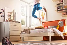 غرف نوم مودرن للأطفال مفروشات المطلق