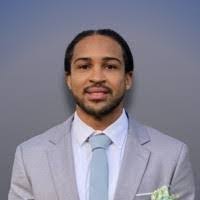 Shane Pitt's Instagram, Twitter & Facebook