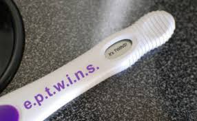 Am I Pregnant With Twins Signs Of A Twin Pregnancy Twin Parents