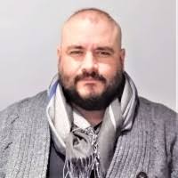 80+ perfiles de «Steve Castillo»