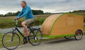 Fahrradwohnwagen Fahrrad Karawane Fahrrad Wohnwagen Fahrrad Fahrrad Fahren