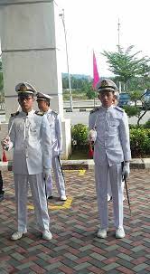 Sekolah vokasional atau kolej vokasional merupakan sekolah ataupun kolej yang menawarkan latihan kemahiran berbanding tawaran akademik. Segak Bergaya Pelajar2 Kv Ranaco Kolej Vokasional Ranaco Facebook