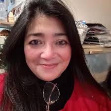 Planetary Parade of our lifetimes seen over alpine lake in the Dolomites ☾  Mars, Jupiter, Venus and Saturn, accompanied by by Moon. A reminder that  the cosmos doesn't just align… it puts