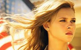 It stars thomas mann, kate moyer, nicola peltz and percy hynes white. Nicola Peltz Hd Wallpapers Hintergrunde